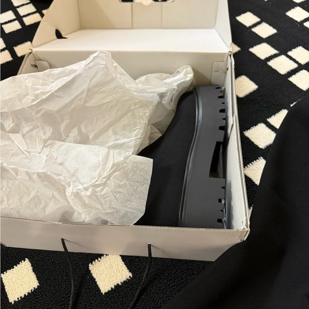 Aldo Black Over-the-Knee Stretch Platform Boots - Picture 4 of 7